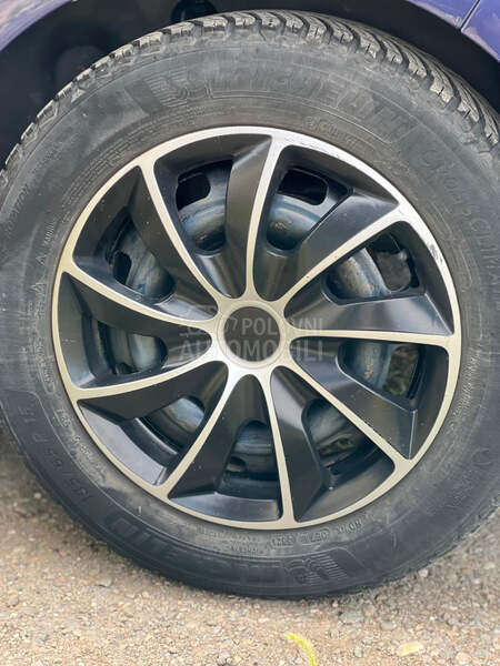 Peugeot 208 1.4 HDi