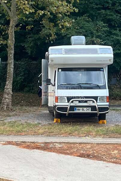 Mercedes Benz MB100 Karmann