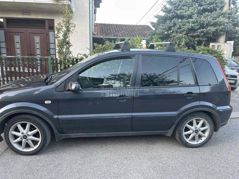 Ford Fusion 1.4