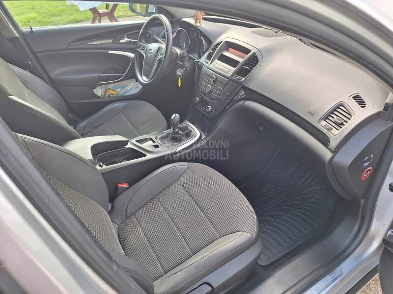Opel Insignia 