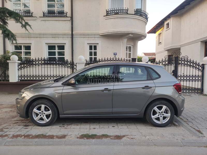 Volkswagen Polo 1.0