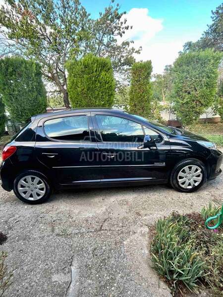 Peugeot 207 1.4b