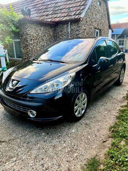 Peugeot 207 1.4b
