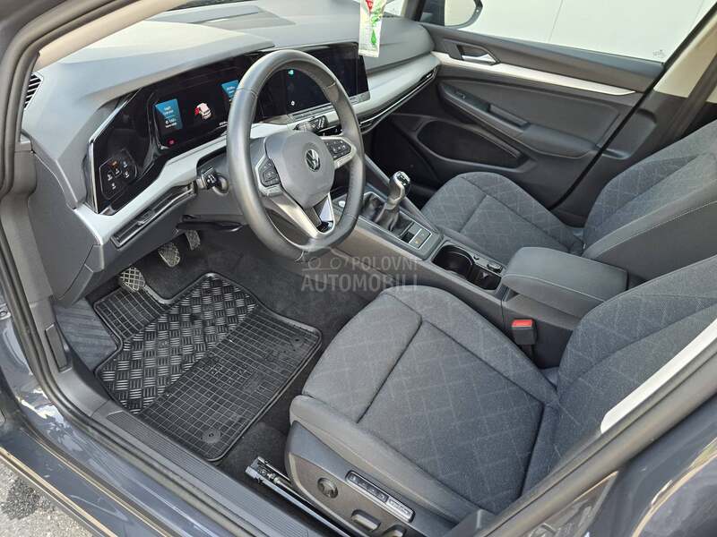 Volkswagen Golf 8 2.0 TDI Nov