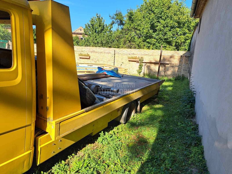 Mercedes Benz Vario 815