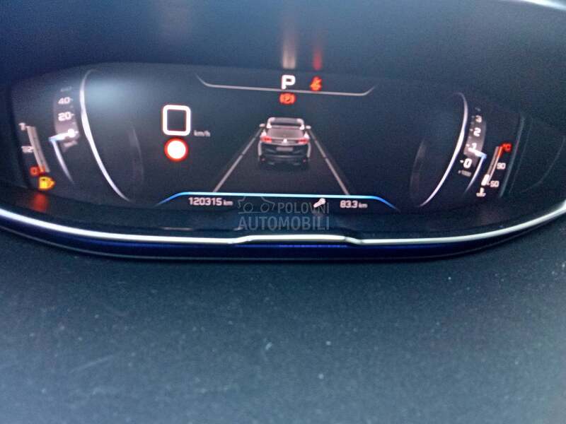 Peugeot 3008 1,5hdi ALLURE