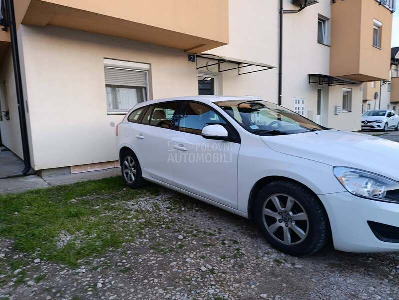Volvo V60 1.6 HDI