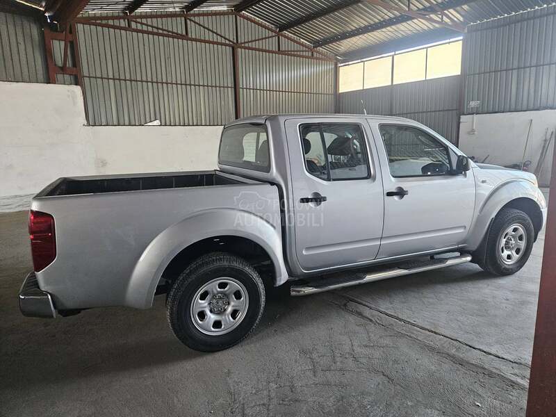 Nissan Navara 