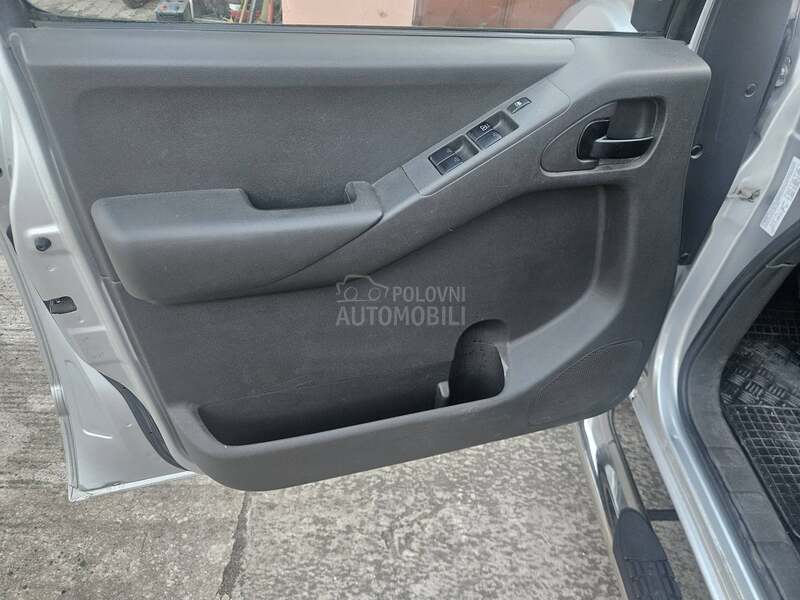 Nissan Navara 