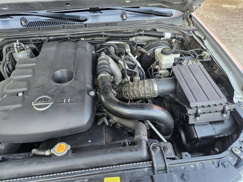 Nissan Navara 