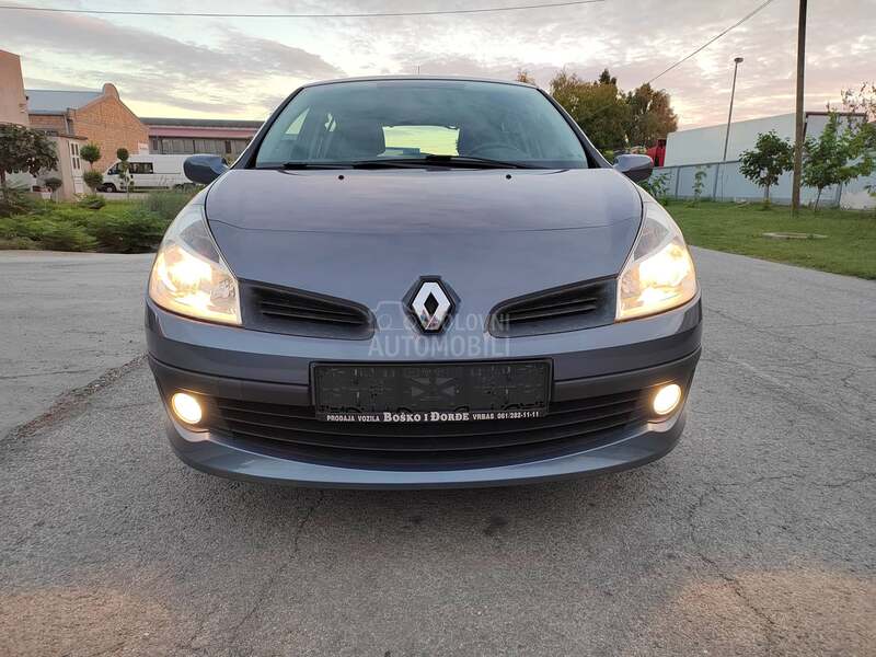 Renault Clio 1,2i 2007g D O B A R