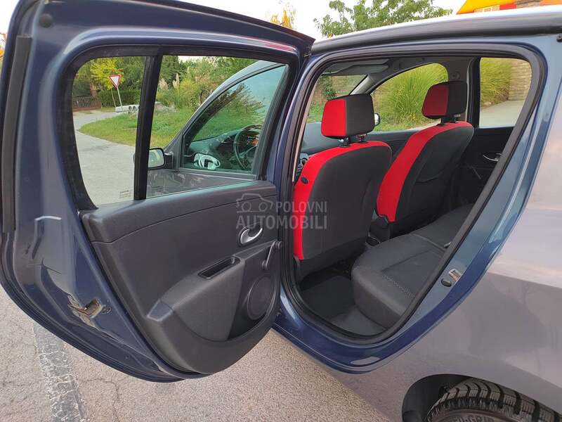 Renault Clio 1,2i 2007g D O B A R