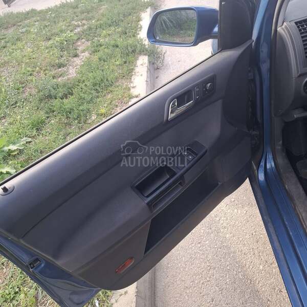 Volkswagen Polo -  kompletan auto u delovima