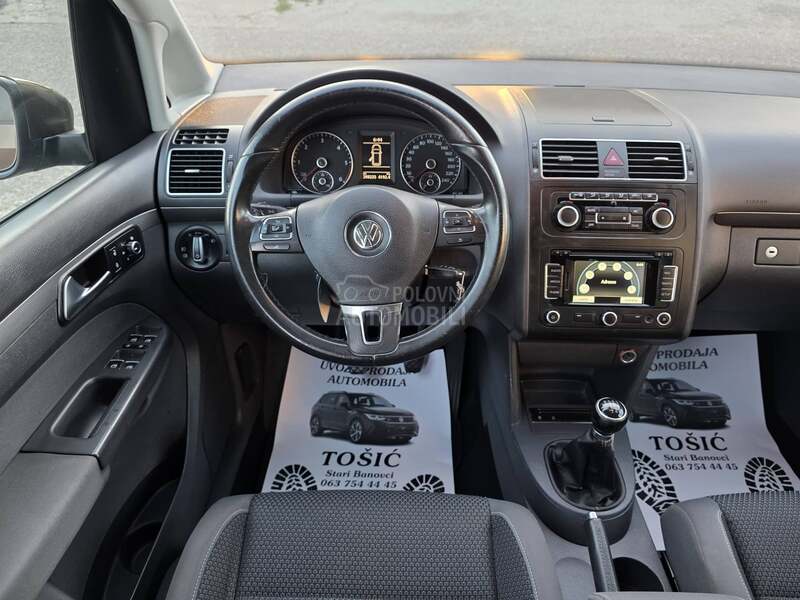 Volkswagen Touran 