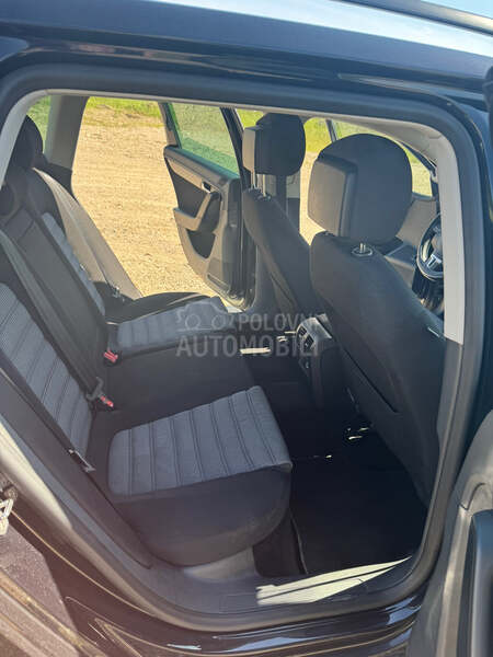 Volkswagen Passat B7 r-line