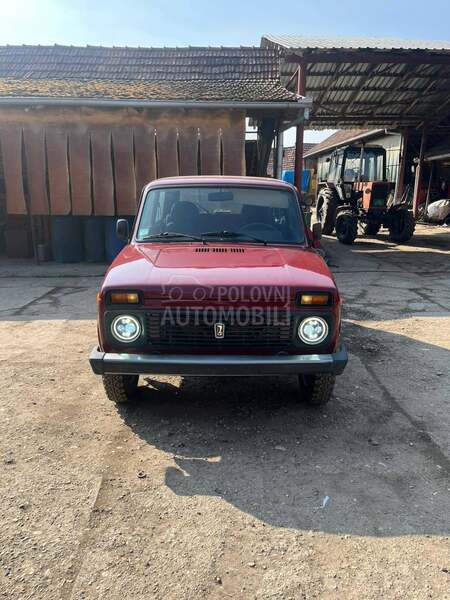 Lada Niva 1.7i