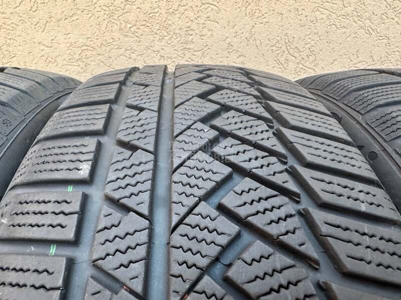 Continental 215/50 R19 Zimska