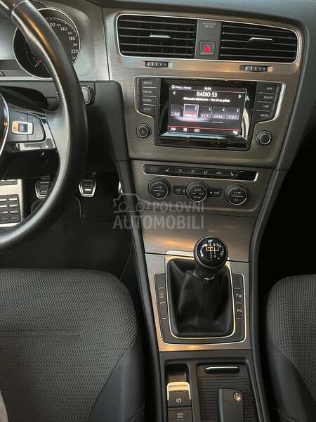 Volkswagen Golf 7 