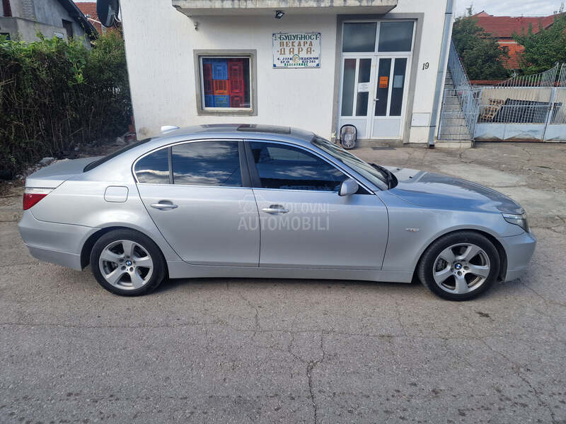 BMW 530 