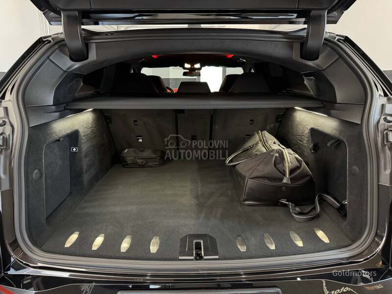 BMW XM Bowers/Wilkins