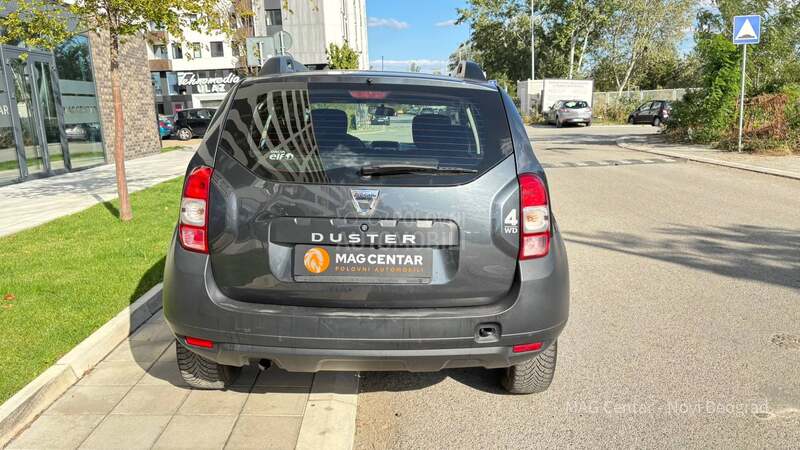 Dacia Duster 1.6