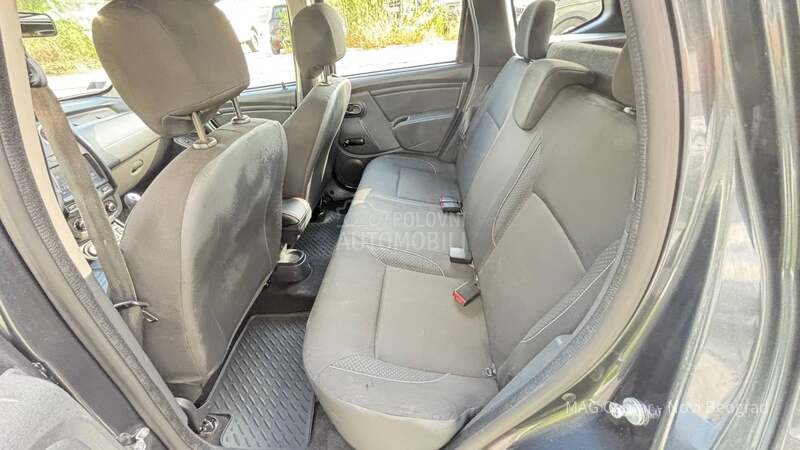 Dacia Duster 1.6