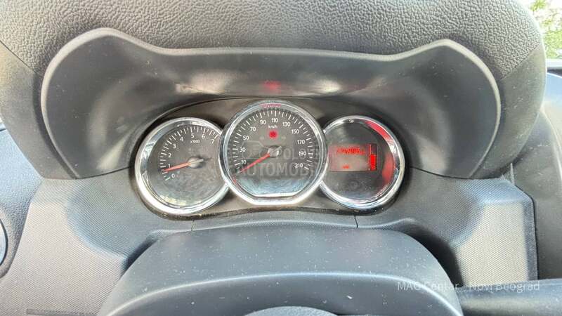 Dacia Duster 1.6