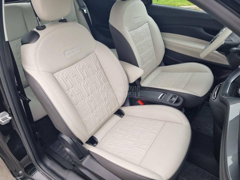 Fiat 500e La Prima by Bocelli