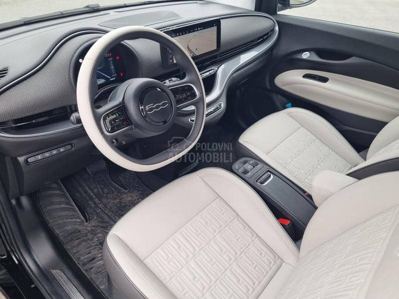 Fiat 500e La Prima by Bocelli
