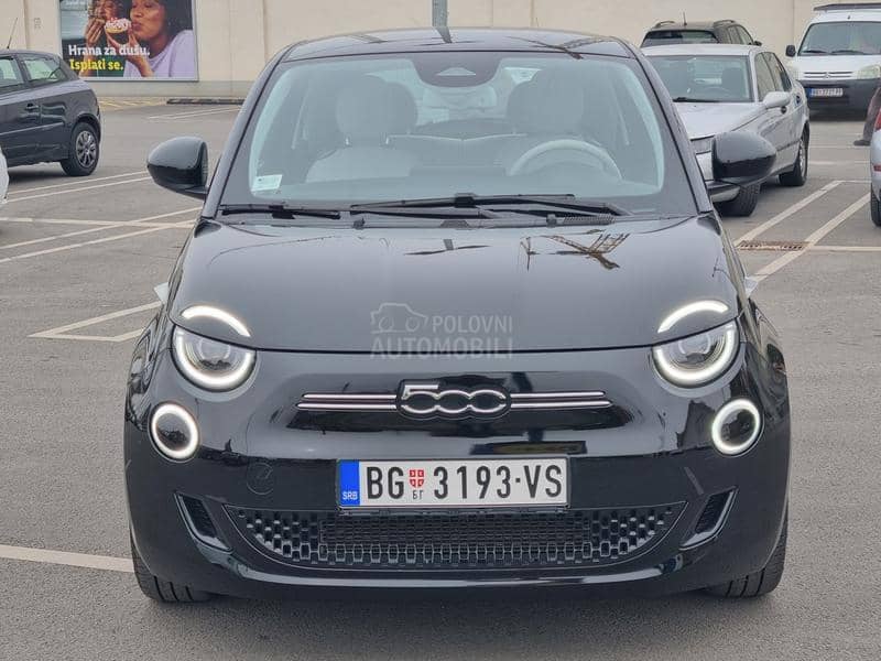 Fiat 500e La Prima by Bocelli