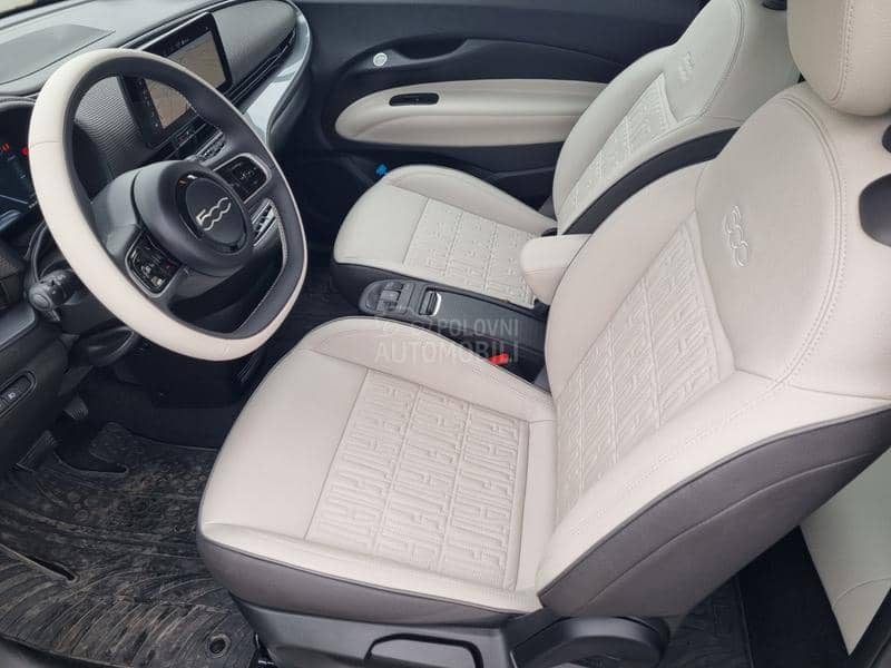 Fiat 500e La Prima by Bocelli