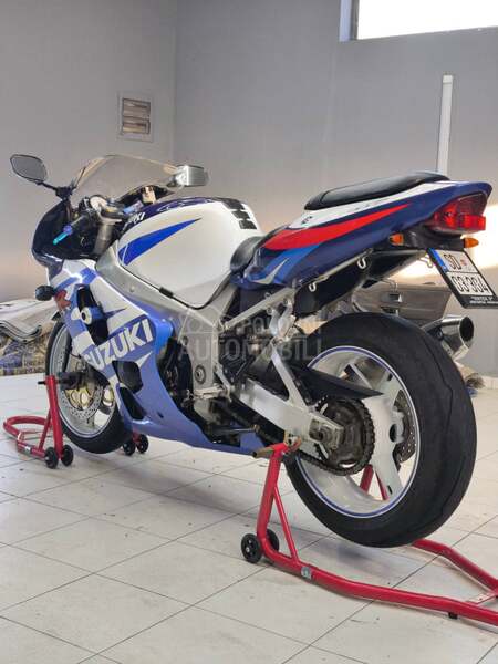 Suzuki k2 750