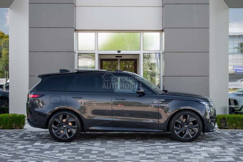 Land Rover Range Rover Sport D300 Dynamic SE
