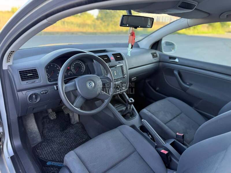 Volkswagen Golf 5 