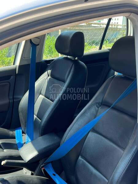 Volkswagen Golf 5 1.9 tdi