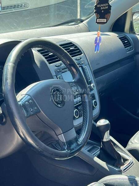 Volkswagen Golf 5 1.9 tdi