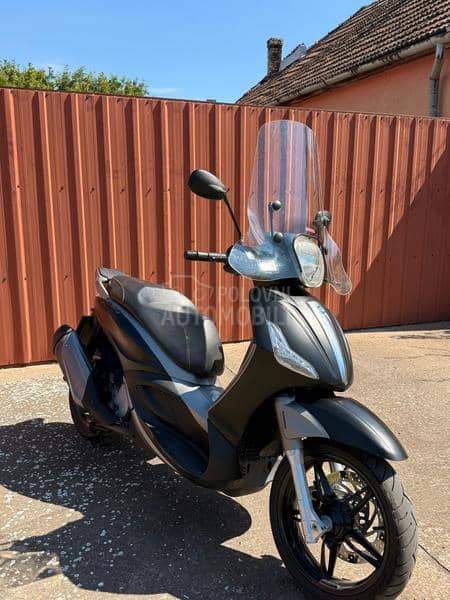 Piaggio beverly 350 sport