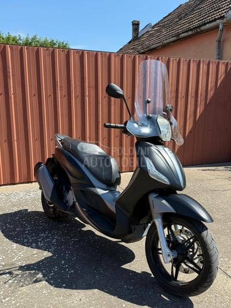 Piaggio beverly 350 sport