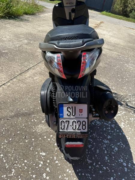 Piaggio beverly 350 sport