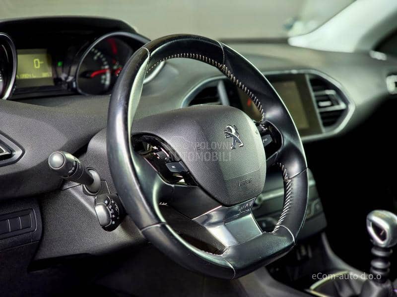 Peugeot 308 1.5 HDI STYLE