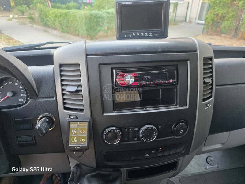 Volkswagen Crafter 2.0TDI