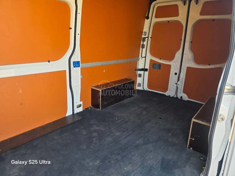 Volkswagen Crafter 2.0TDI