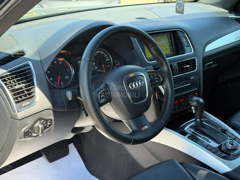Audi Q5 2.0TFSI S-LINE/S-TRO
