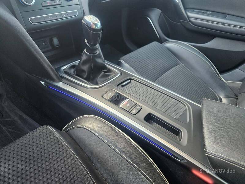 Renault Megane 1.3 TCE 140 BOSE