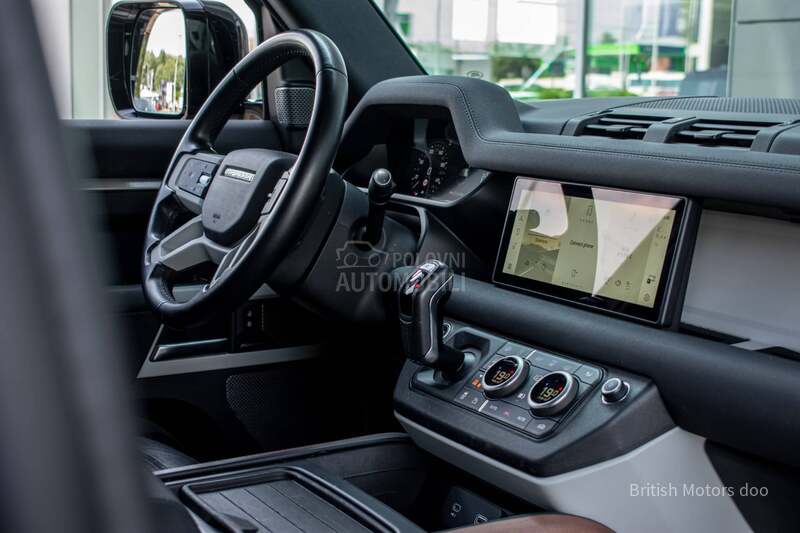 Land Rover Defender D250 SE