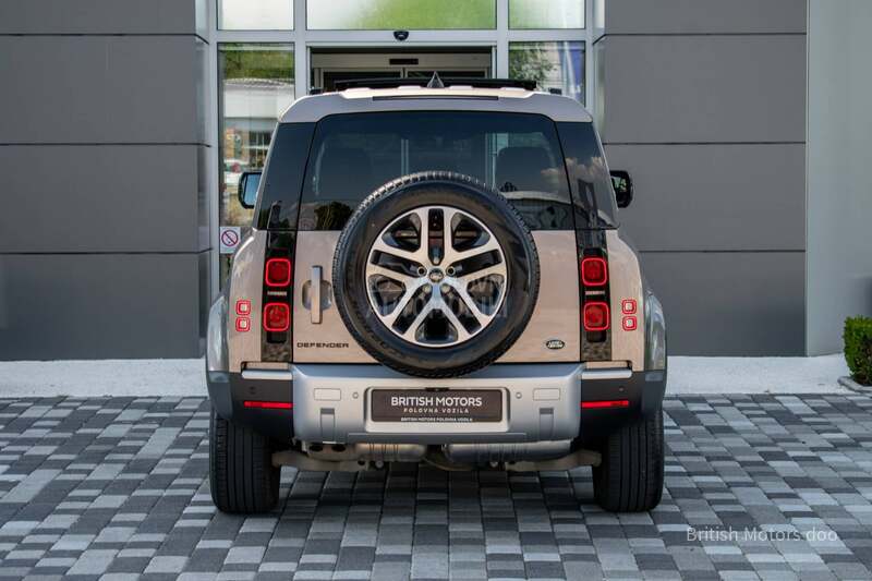 Land Rover Defender D250 SE