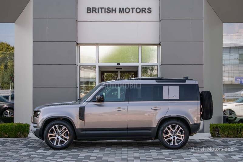 Land Rover Defender D250 SE