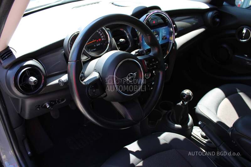 MINI Cooper 1.5 5-TUERER