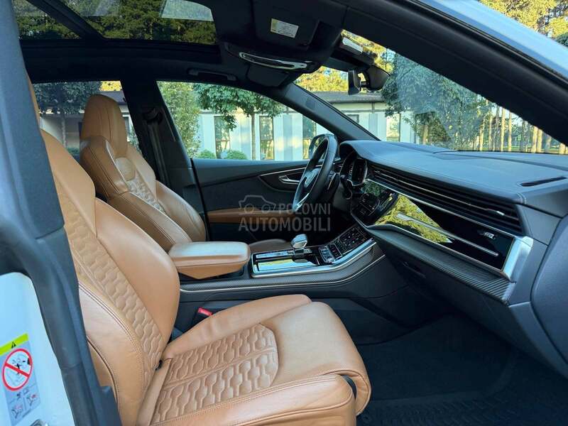 Audi RS Q8 