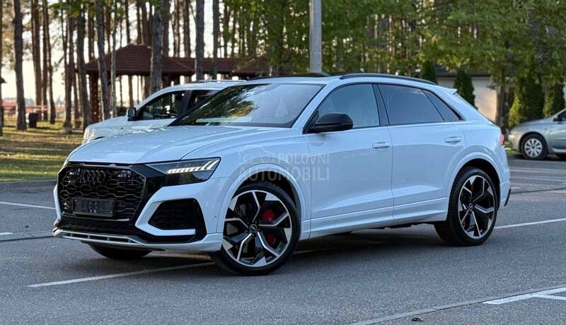 Audi RS Q8 